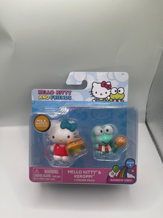 Sanrio Other - Sanrio Hello Kitty & Keroppi 2-Figure Pack - White, Red, Teal, Green